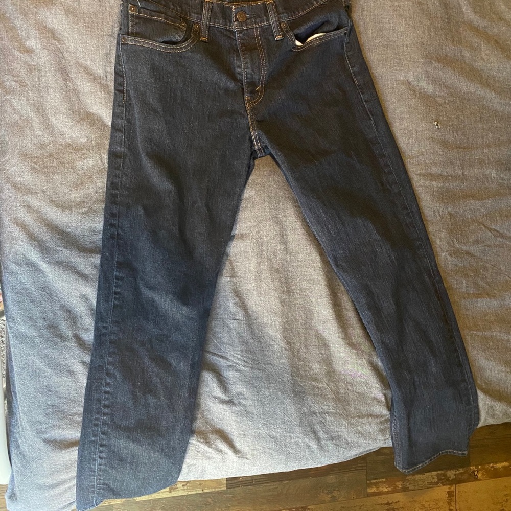 Levi Jeans - Picture 2 of 2